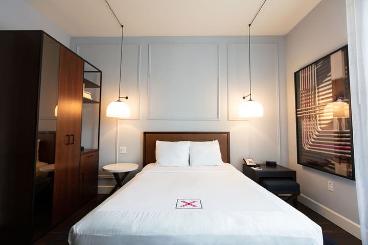 Axiom Hotel