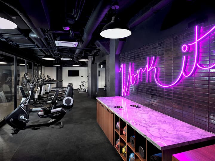 Axiom Hotel