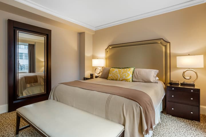 Omni Berkshire Place