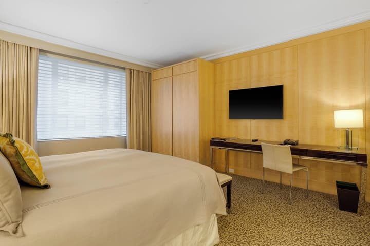 Omni Berkshire Place