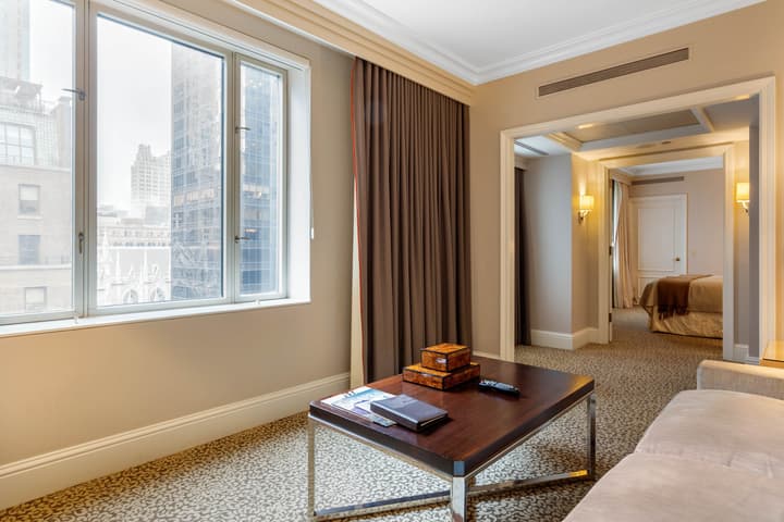 Omni Berkshire Place