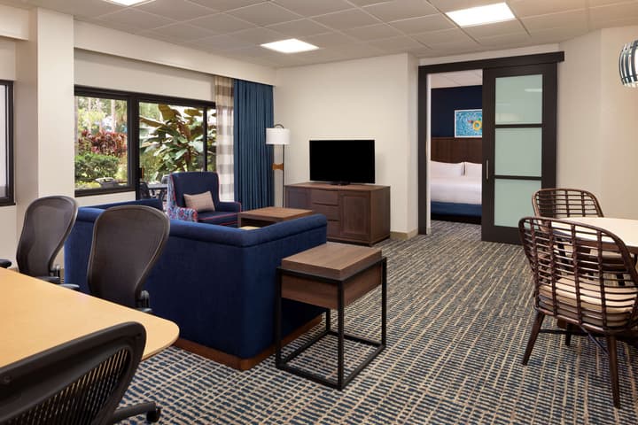 DoubleTree Suites by Hilton Orlando - Disney Springs® Area