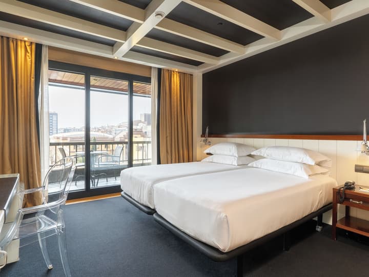 U232 Hotel