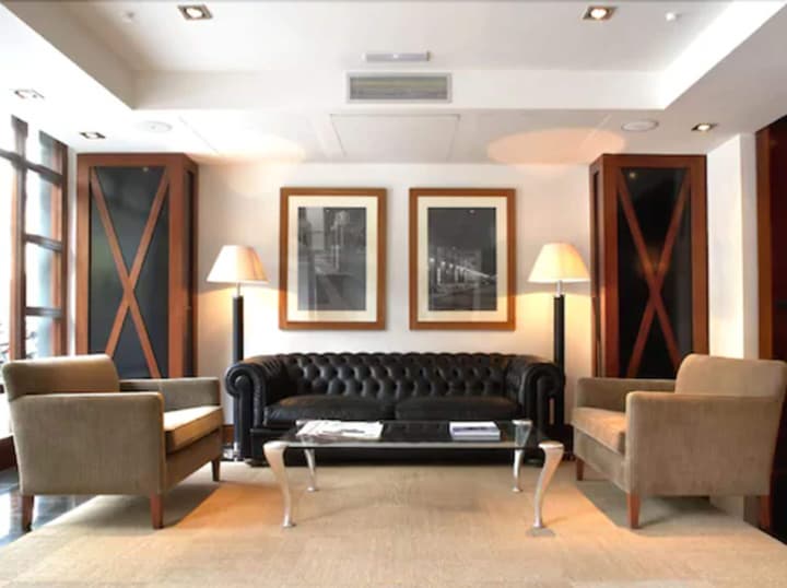 U232 Hotel