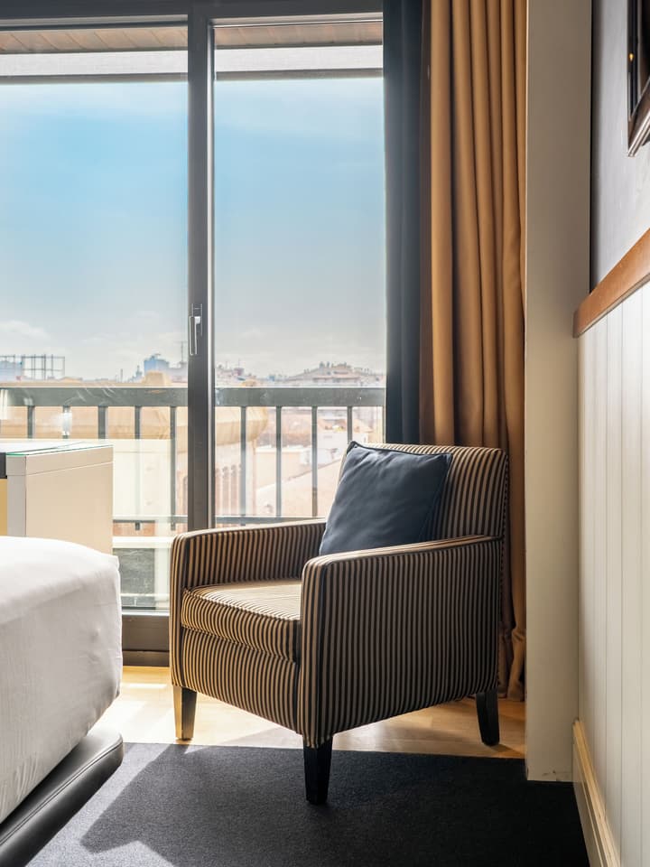 U232 Hotel