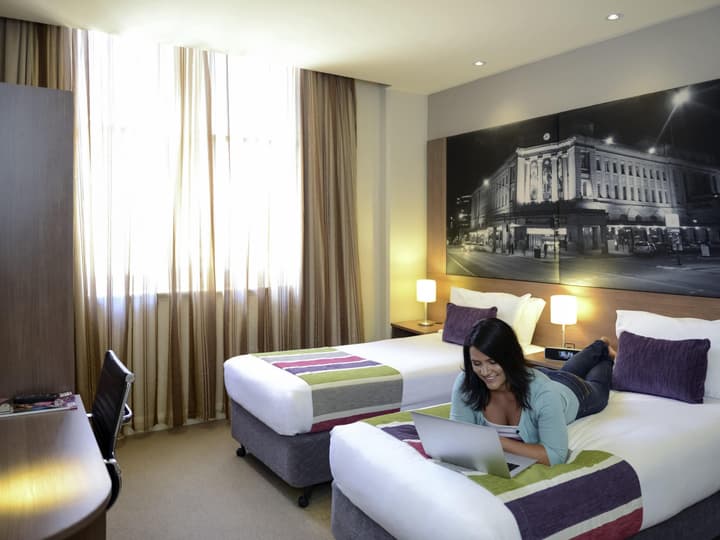 Grosvenor Hotel Adelaide by Accor
