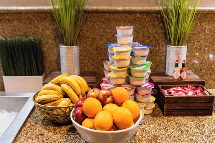 Crowne Plaza Newark Airport by IHG