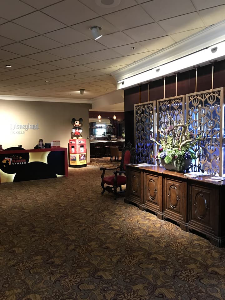 Anaheim Majestic Garden Hotel
