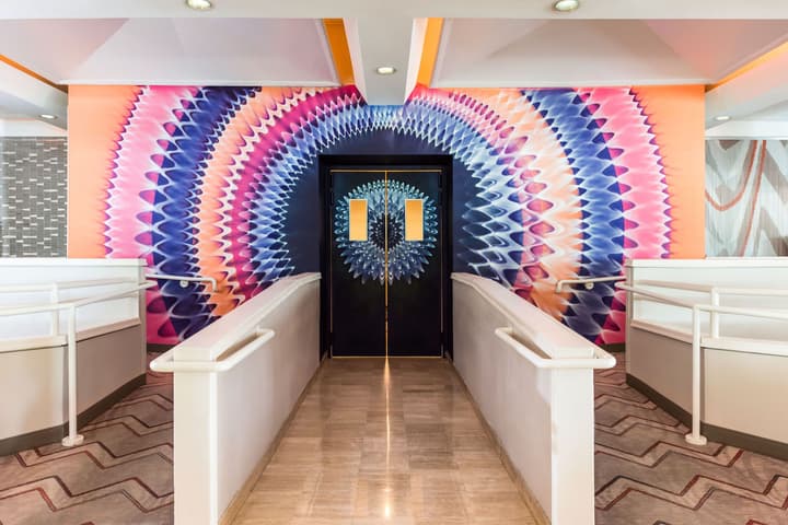 Pullman Miami Airport