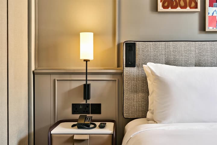 Radisson Blu Hotel, London Bond Street