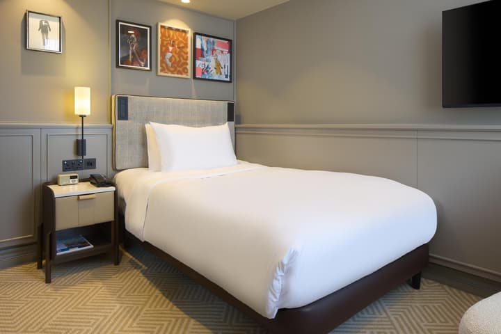 Radisson Blu Hotel, London Bond Street