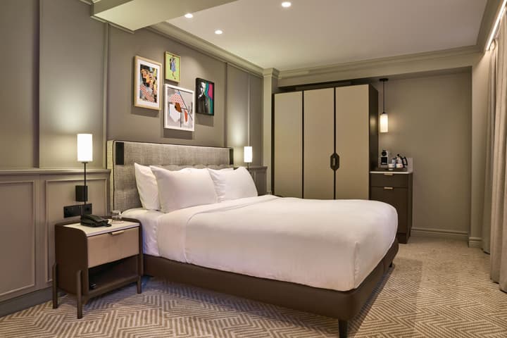 Radisson Blu Hotel, London Bond Street