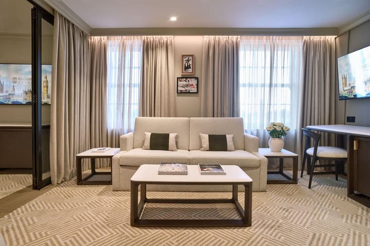 Radisson Blu Hotel, London Bond Street