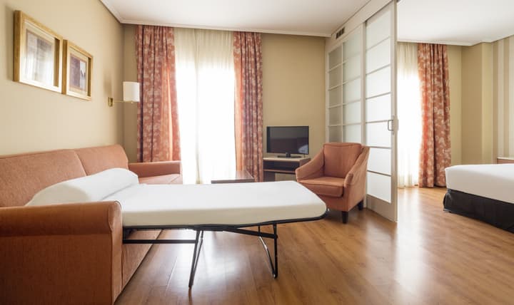 Hotel ILUNION Alcora Sevilla