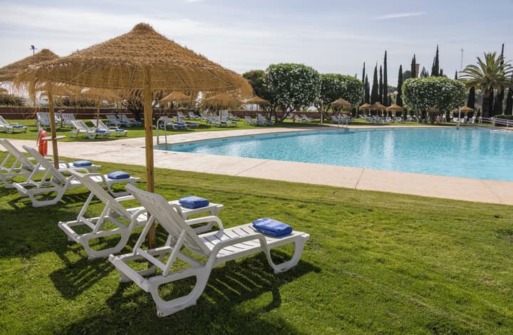Hotel ILUNION Alcora Sevilla