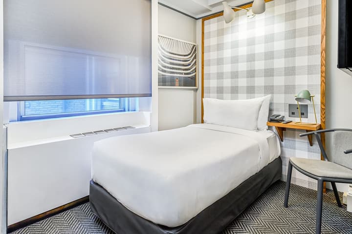Paramount Times Square – A Generator Hotel