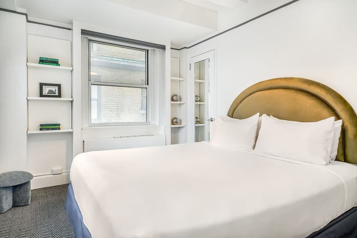 Paramount Times Square – A Generator Hotel
