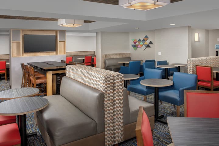 Holiday Inn Express Boston - Saugus by IHG