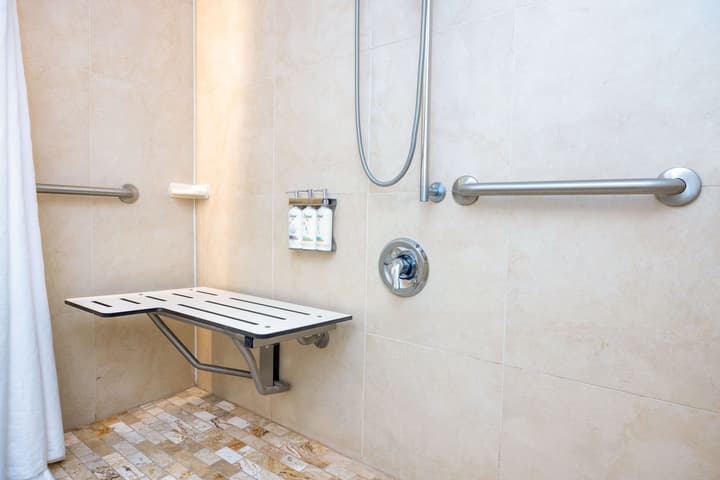 Holiday Inn Express Boston - Saugus by IHG