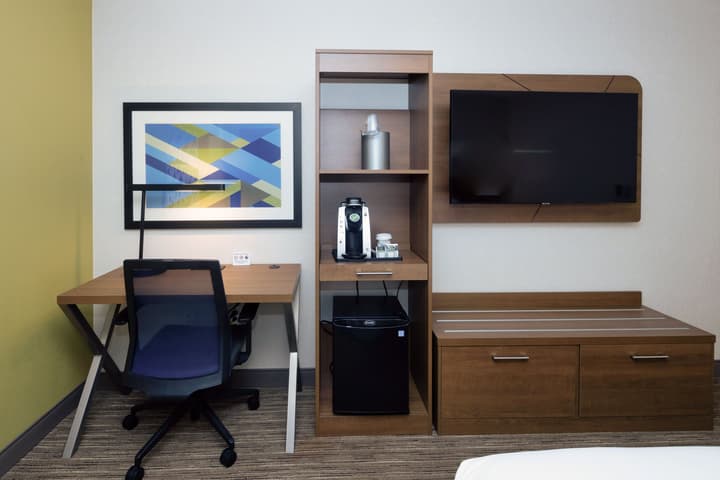 Holiday Inn Express Boston - Saugus by IHG
