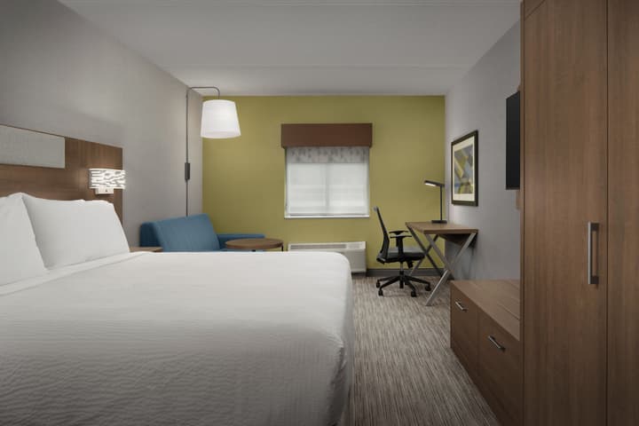 Holiday Inn Express Boston - Saugus by IHG
