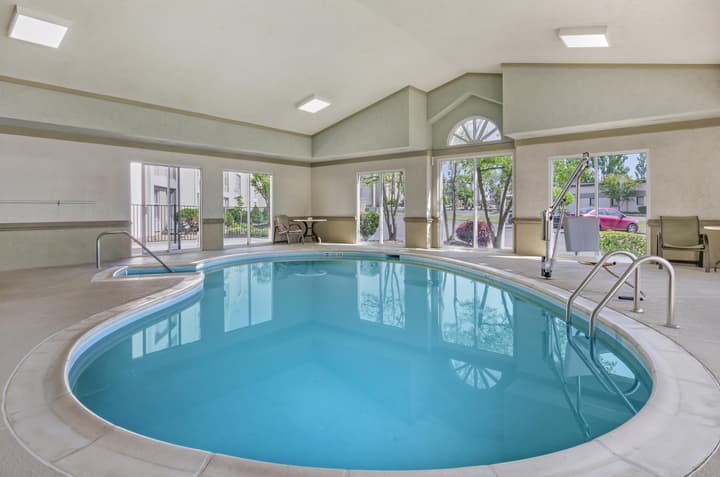 Best Western Plus Inn at Valley View
