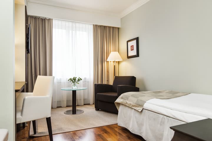 Elite Park Avenue Hotel