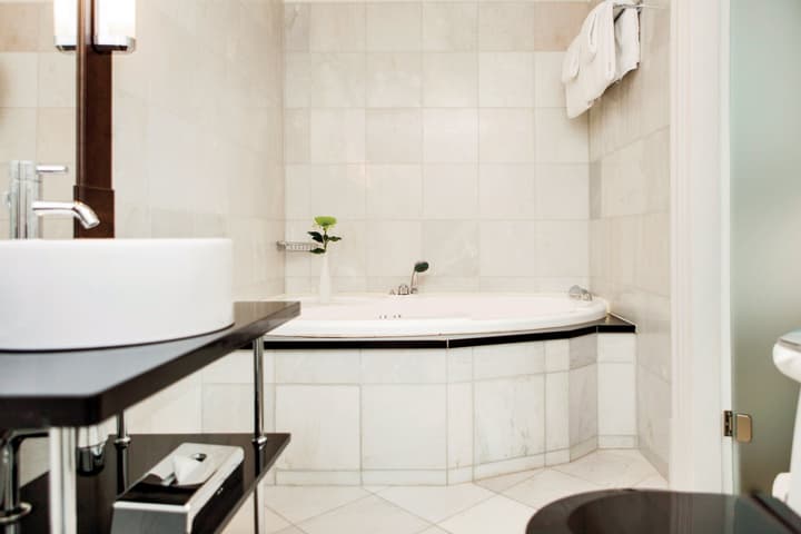 Elite Park Avenue Hotel