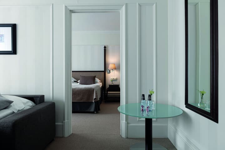 Elite Park Avenue Hotel