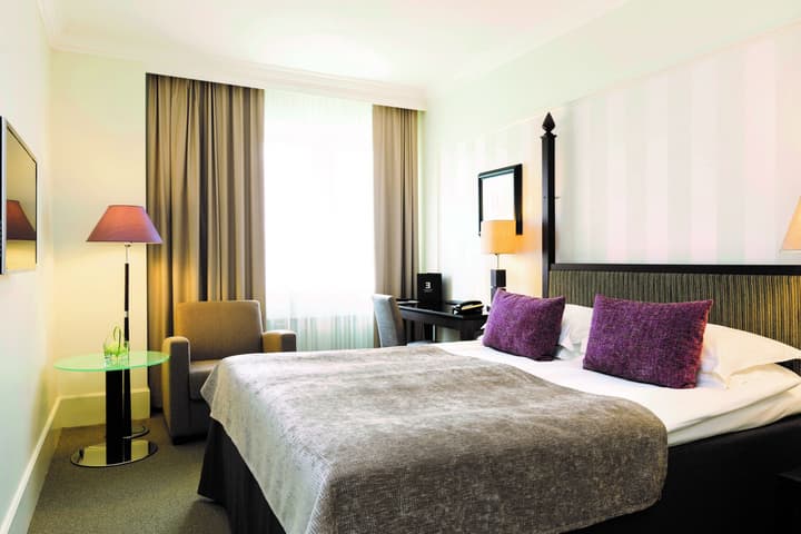 Elite Park Avenue Hotel