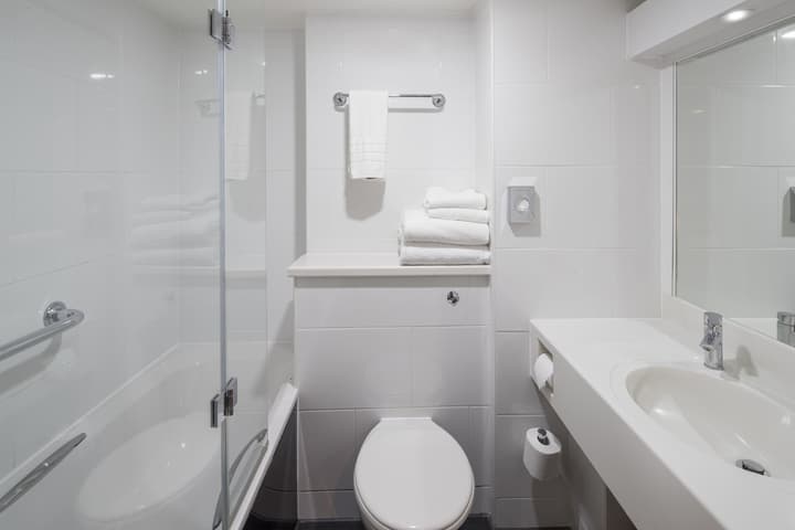 Crowne Plaza Plymouth by IHG