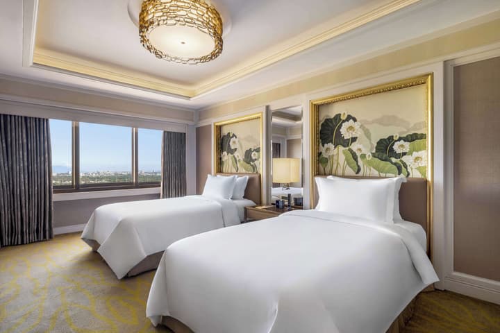 Dusit Thani Manila