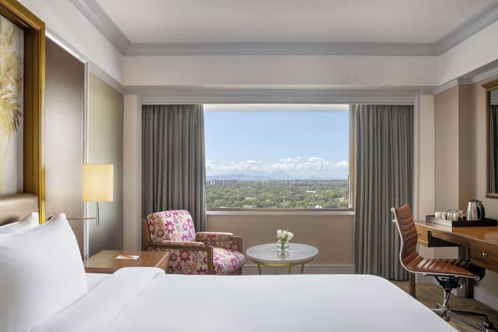 Dusit Thani Manila