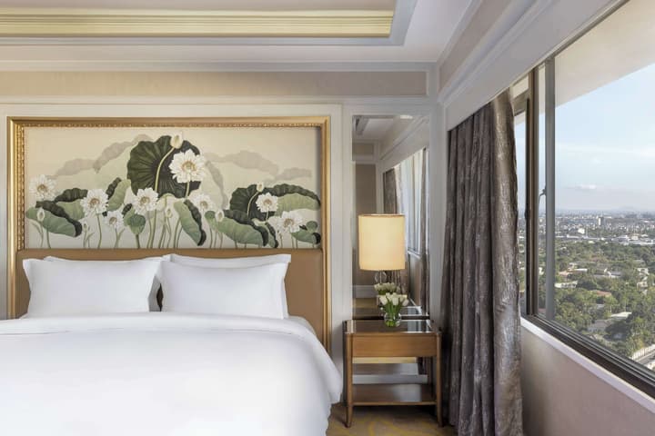 Dusit Thani Manila