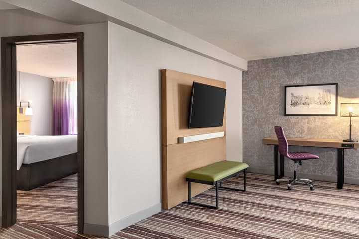 Holiday Inn Philadelphia Arpt-Stadium Area by IHG