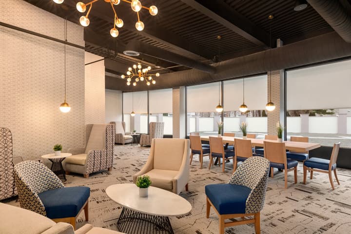 Holiday Inn Philadelphia Arpt-Stadium Area by IHG