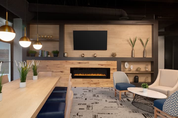 Holiday Inn Philadelphia Arpt-Stadium Area by IHG
