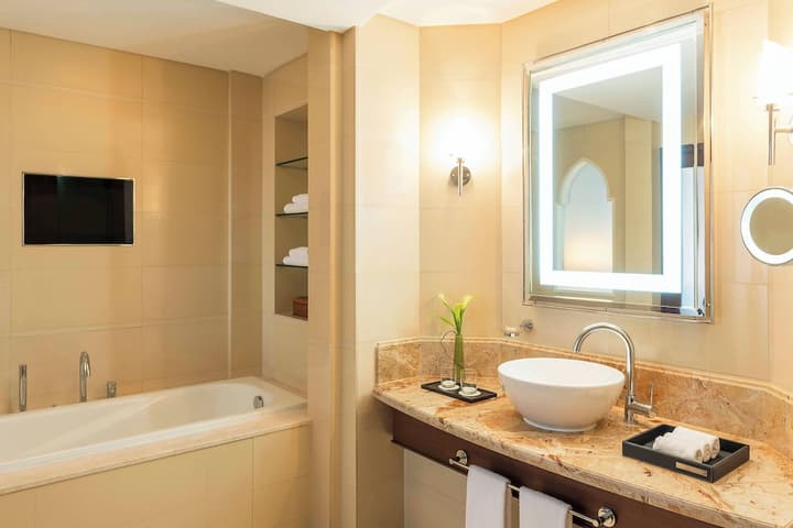Sheraton Oman Hotel