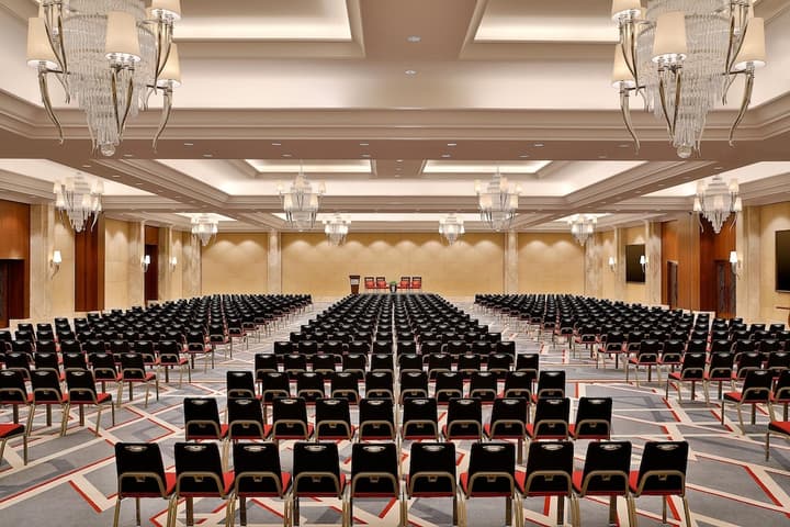 Sheraton Oman Hotel