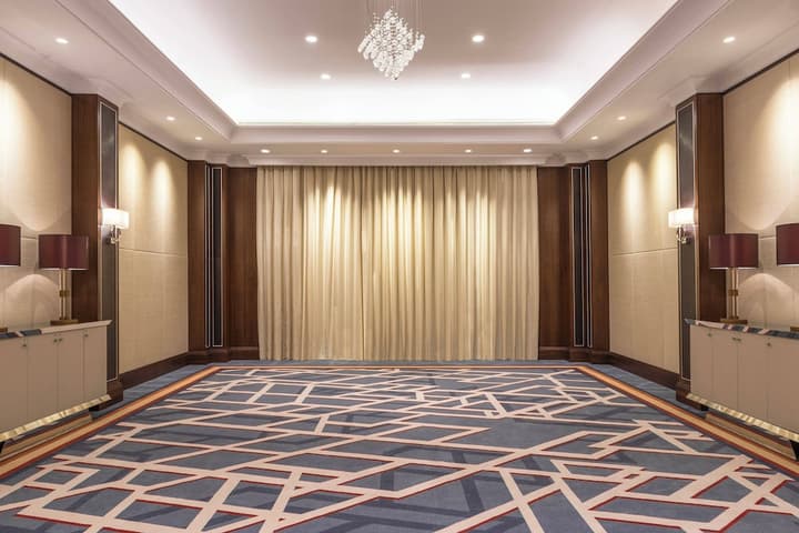 Sheraton Oman Hotel