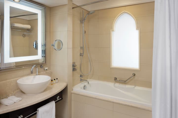 Sheraton Oman Hotel