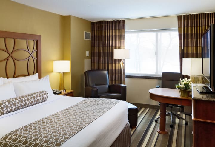 Crowne Plaza Minneapolis West by IHG