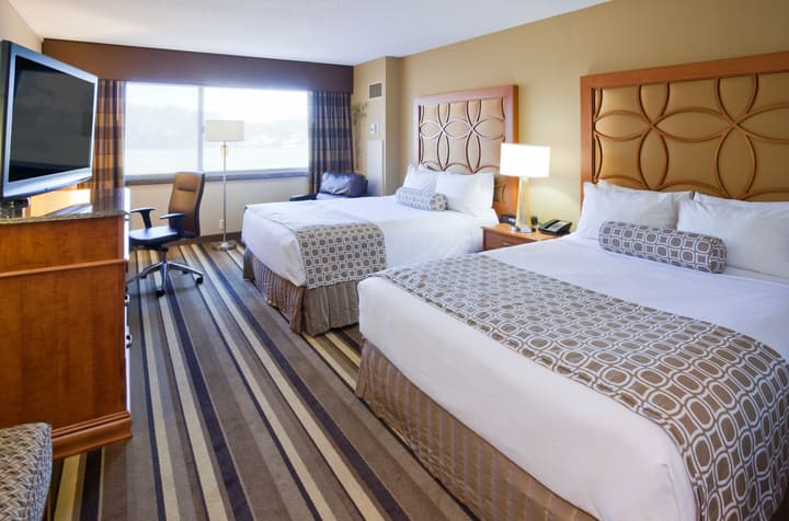 Crowne Plaza Minneapolis West by IHG