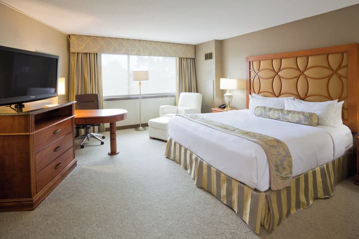 Crowne Plaza Minneapolis West by IHG