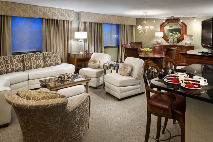 Crowne Plaza Minneapolis West by IHG