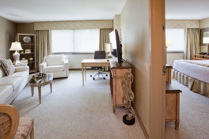 Crowne Plaza Minneapolis West by IHG
