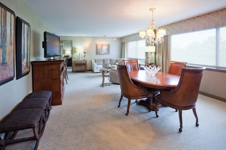 Crowne Plaza Minneapolis West by IHG
