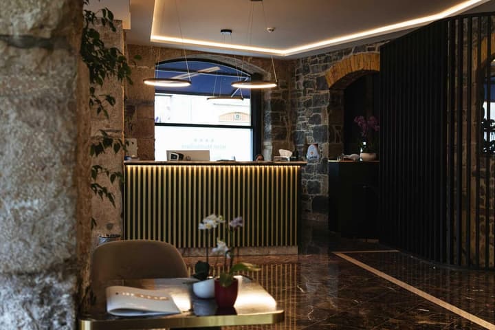 Le Montbrillant Hôtel Residence
