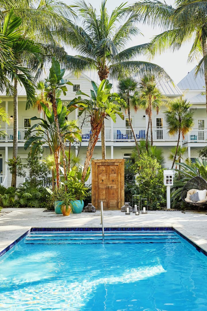 Parrot Key Hotel & Villas