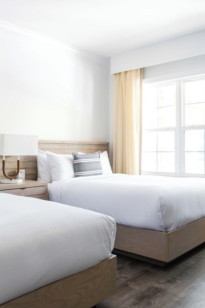 Parrot Key Hotel & Villas